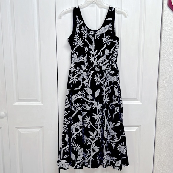 Talbots Black Gray Floral Print Sleeveless Pocket Dress Size 8 - Picture 3 of 8